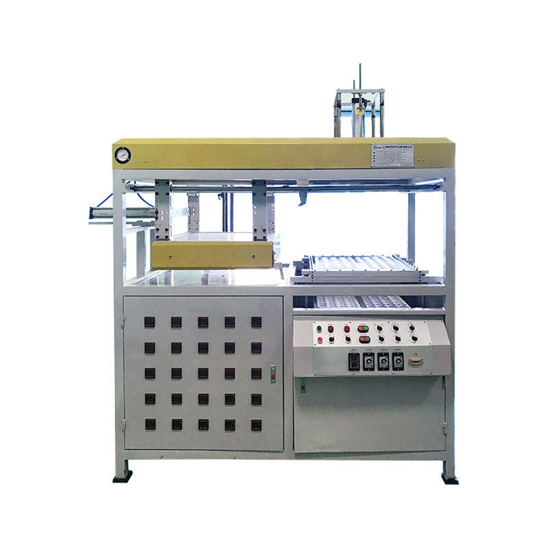Manual vacuo formando machine