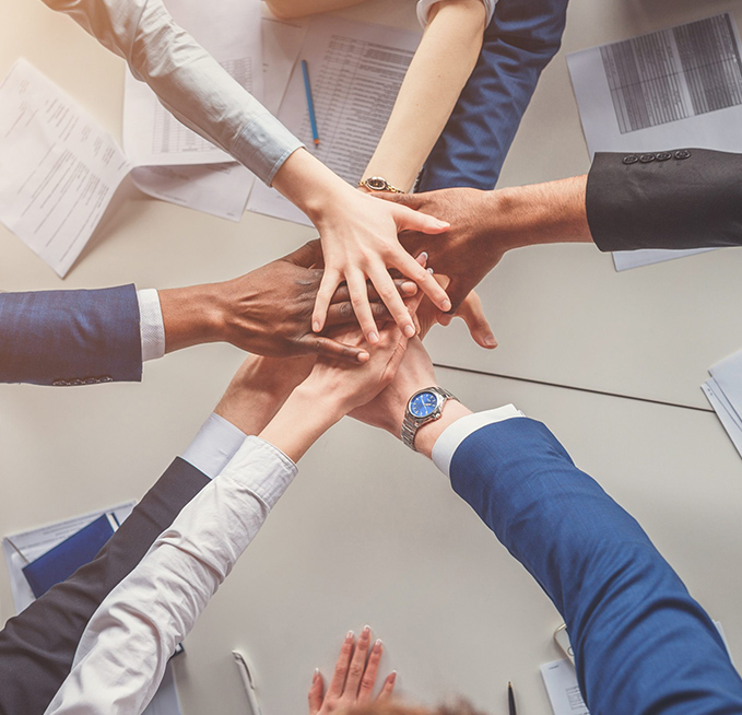 Thermoforming apparatus / plastic calicem machine